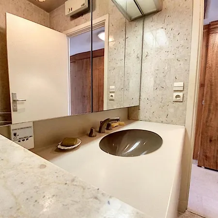 شقة Gray D'albion Bon500